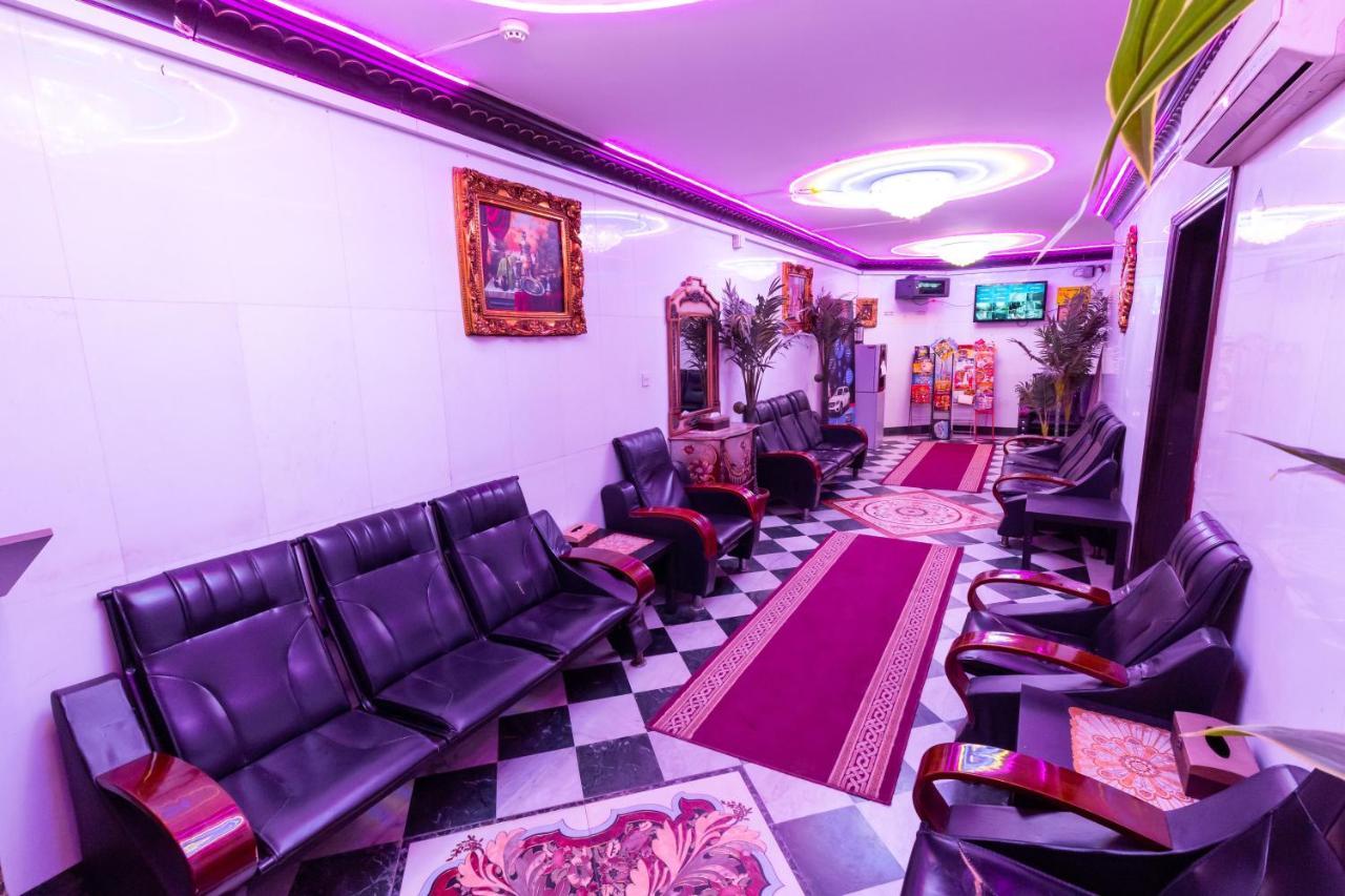 العييرى للوحات المفروشة جدة4 Jeddah Eksteriør billede
